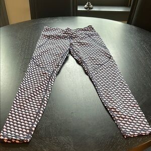 Patterned Leggings in Navy Blue and Pink